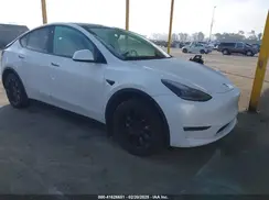 7SAYGAEE7PF766735 2023 TESLA MODEL Y
