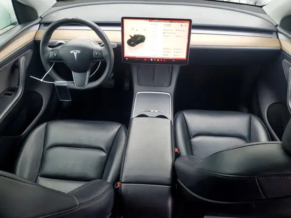 7SAYGAEE7PF773474 2023 TESLA MODEL Y - Image 8