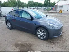 7SAYGAEE7PF776715 2023 TESLA MODEL Y