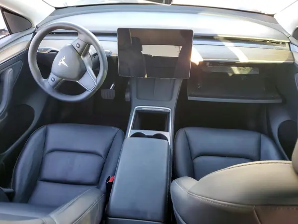 7SAYGAEE7PF787066 2023 TESLA MODEL Y - Image 8