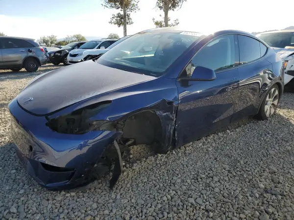7SAYGAEE7PF792591 2023 TESLA MODEL Y - Image 1