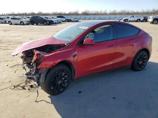 7SAYGAEE7PF832264 2023 TESLA MODEL Y - Image 1