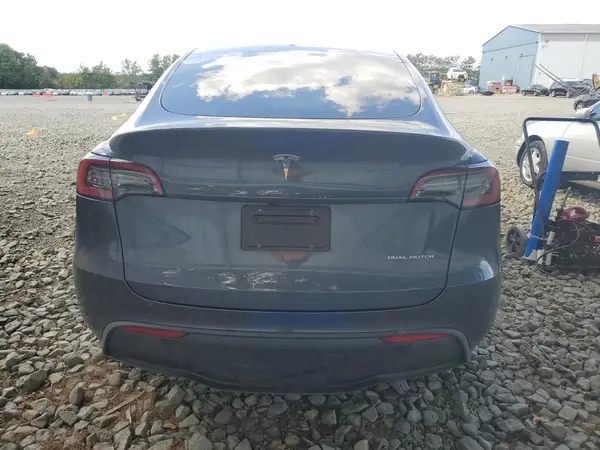 2023 TESLA MODEL Y auction photo 6