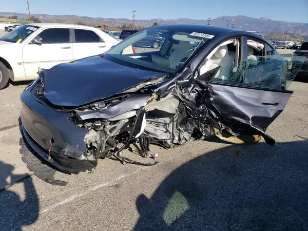 7SAYGAEE7PF865250 2023 TESLA MODEL Y - Image 1