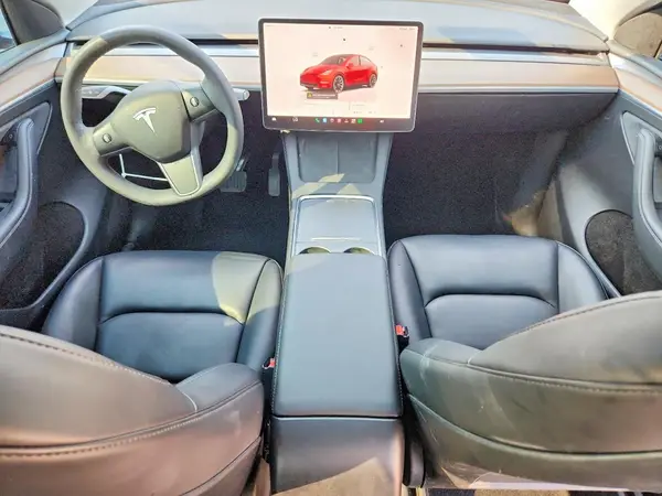7SAYGAEE7PF866818 2023 TESLA MODEL Y - Image 8