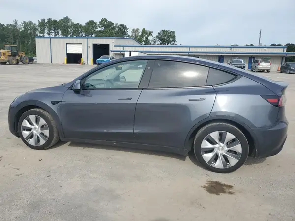 7SAYGAEE7PF912809 2023 TESLA MODEL Y - Image 2