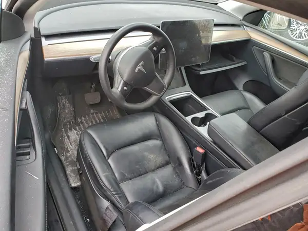 7SAYGAEE7PF920599 2023 TESLA MODEL Y - Image 8