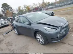 7SAYGAEE7PF969978 2023 TESLA MODEL Y