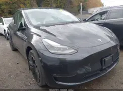 7SAYGAEE7RF076826 2024 TESLA MODEL Y