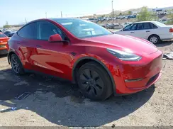 7SAYGAEE7RF110831 2024 TESLA MODEL Y