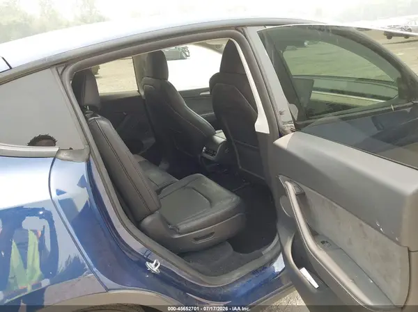 7SAYGAEE7RF111297 2024 TESLA MODEL Y - Image 8