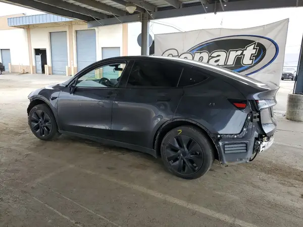 7SAYGAEE7RF129041 2024 TESLA MODEL Y - Image 2