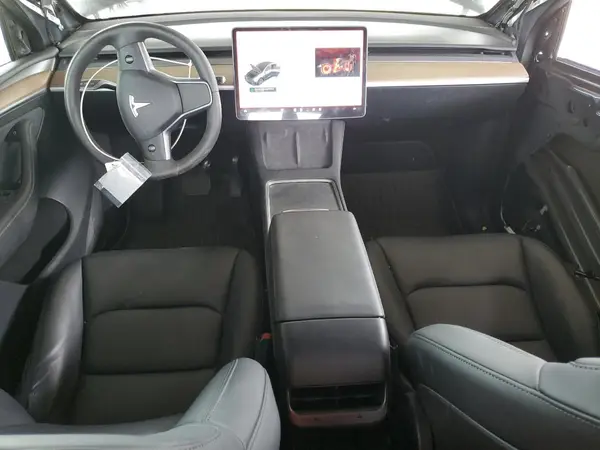 7SAYGAEE7RF129041 2024 TESLA MODEL Y - Image 8
