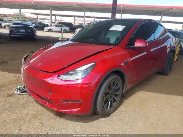 7SAYGAEE7RF149712 2024 TESLA MODEL Y - Image 2