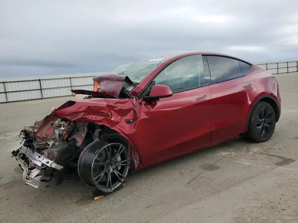 7SAYGAEE7RF168051 2024 TESLA MODEL Y - Image 1