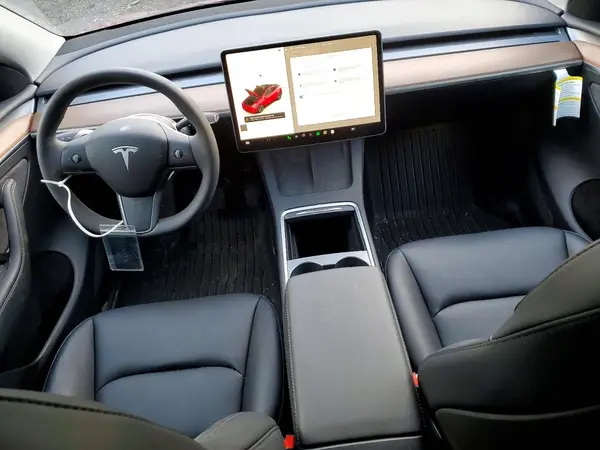 7SAYGAEE7RF169524 2024 TESLA MODEL Y - Image 8