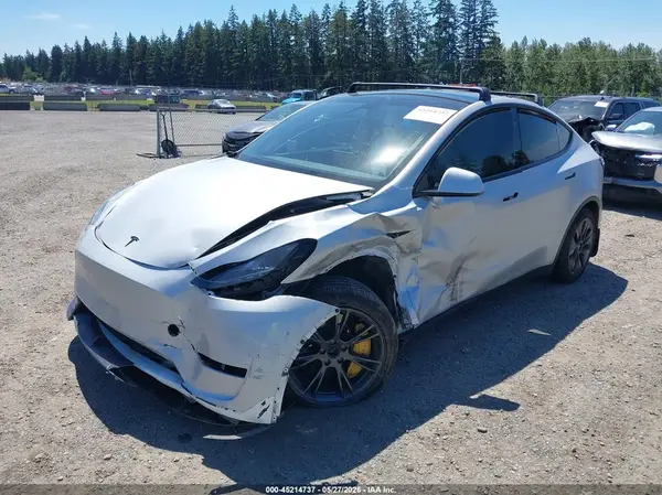 7SAYGAEE7RF169751 2024 TESLA MODEL Y - Image 2