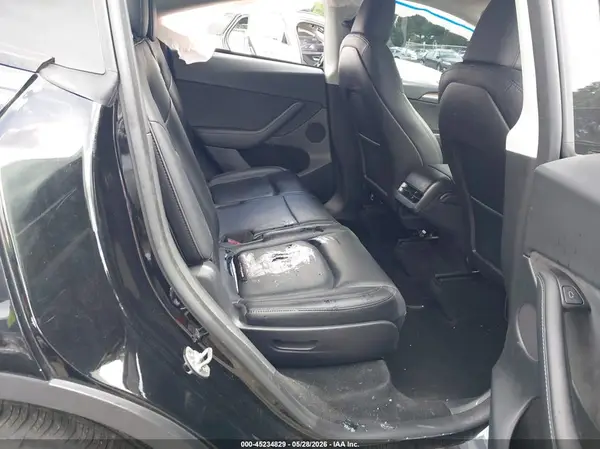 7SAYGAEE7RF179728 2024 TESLA MODEL Y - Image 8