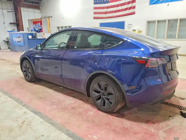 7SAYGAEE7RF202957 2024 TESLA MODEL Y - Image 2