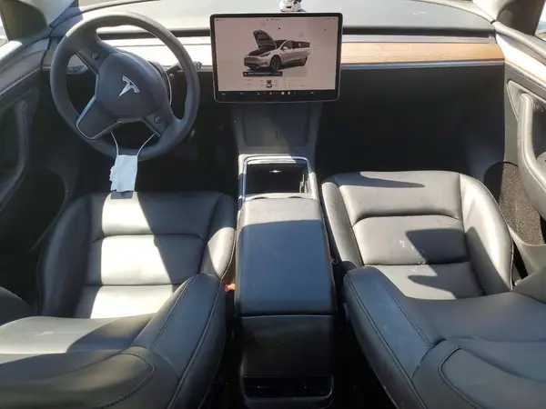 7SAYGAEE7RF204255 2024 TESLA MODEL Y - Image 8