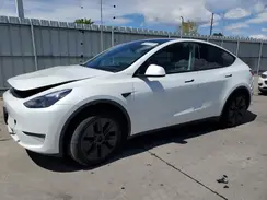 7SAYGAEE7RF205700 2024 TESLA MODEL Y