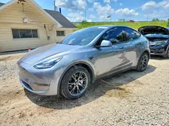 7SAYGAEE7RF209701 2024 TESLA MODEL Y