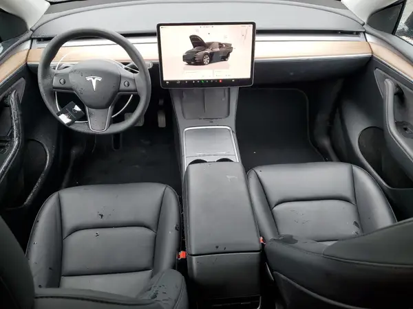 7SAYGAEE7RF987299 2024 TESLA MODEL Y - Image 8