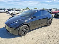 7SAYGAEE7SF272187 2025 TESLA MODEL Y