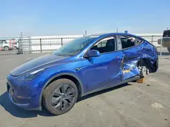 7SAYGAEE7SF284940 2025 TESLA MODEL Y