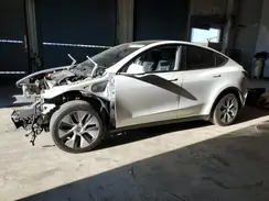 7SAYGAEE8NF316170 2022 TESLA MODEL Y