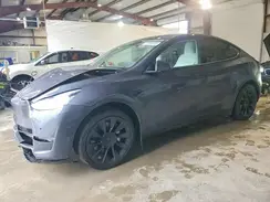 7SAYGAEE8NF325130 2022 TESLA MODEL Y