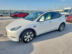 7SAYGAEE8NF382606 2022 TESLA MODEL Y