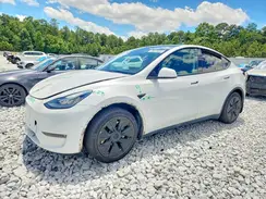7SAYGAEE8NF393802 2022 TESLA MODEL Y