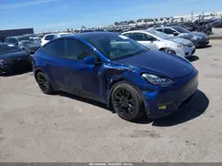 7SAYGAEE8NF399714 2022 TESLA MODEL Y