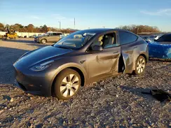 7SAYGAEE8NF469390 2022 TESLA MODEL Y