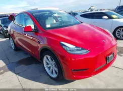 7SAYGAEE8NF506843 2022 TESLA MODEL Y