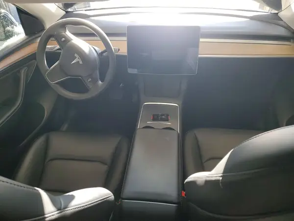 7SAYGAEE8NF542872 2022 TESLA MODEL Y - Image 8