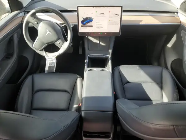 7SAYGAEE8NF545383 2022 TESLA MODEL Y - Image 8