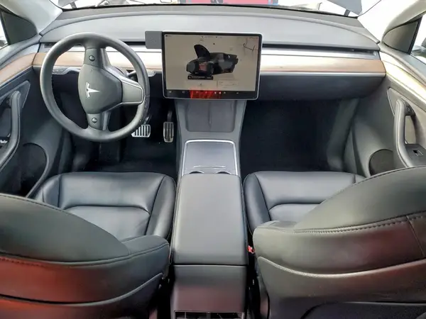 7SAYGAEE8PF599947 2023 TESLA MODEL Y - Image 8