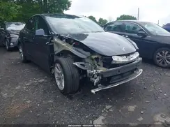 7SAYGAEE8PF622191 2023 TESLA MODEL Y