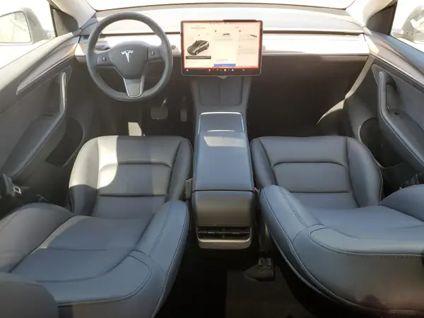 7SAYGAEE8PF627164 2023 TESLA MODEL Y - Image 8