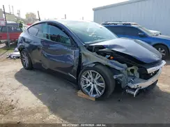 7SAYGAEE8PF634728 2023 TESLA MODEL Y