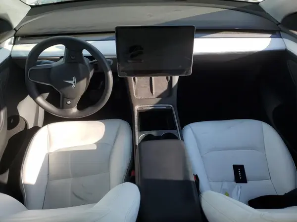 7SAYGAEE8PF660164 2023 TESLA MODEL Y - Image 8