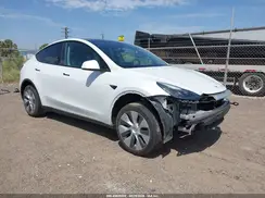 7SAYGAEE8PF675263 2023 TESLA MODEL Y