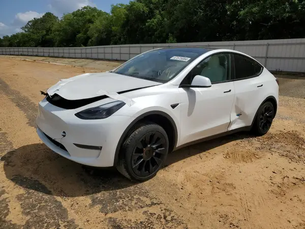 7SAYGAEE8PF697683 2023 TESLA MODEL Y