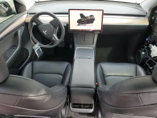 7SAYGAEE8PF743142 2023 TESLA MODEL Y - Image 8