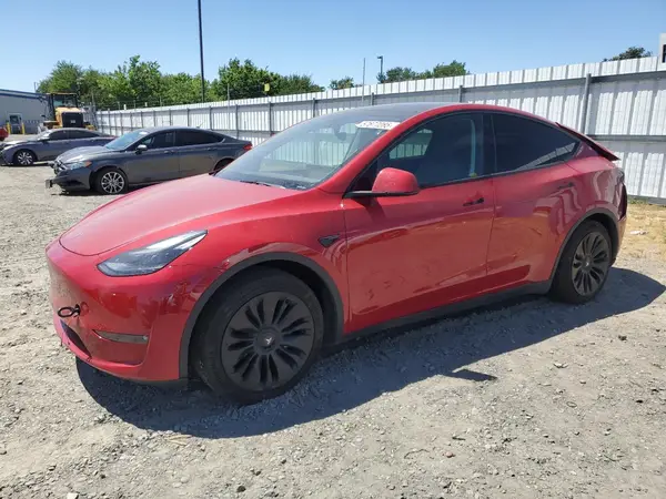 7SAYGAEE8PF747191 2023 TESLA MODEL Y - Image 1
