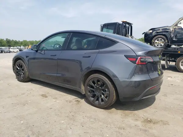 7SAYGAEE8PF766761 2023 TESLA MODEL Y - Image 2
