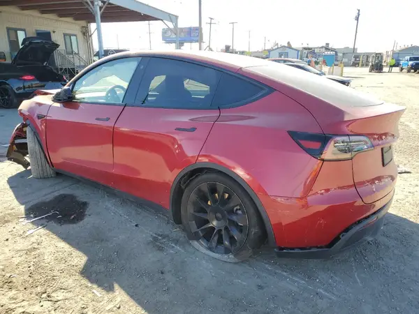 7SAYGAEE8PF781888 2023 TESLA MODEL Y - Image 2