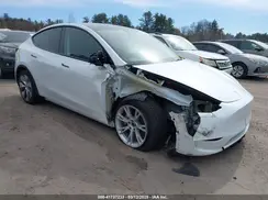 7SAYGAEE8PF792969 2023 TESLA MODEL Y